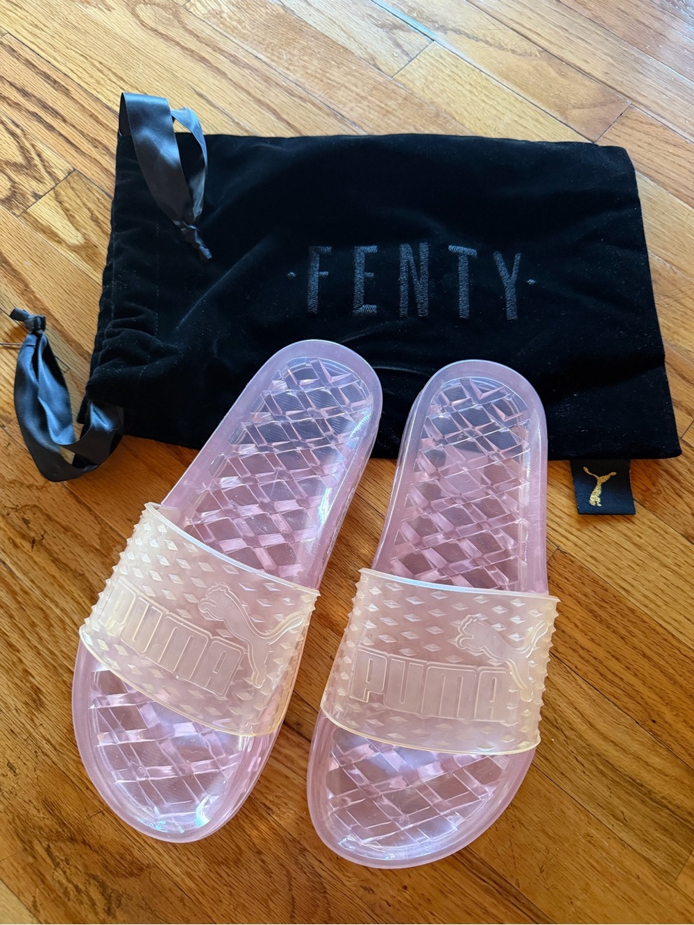 FENTY Puma NWOT Women’s Pink Translucent Jelly Slide Sandals